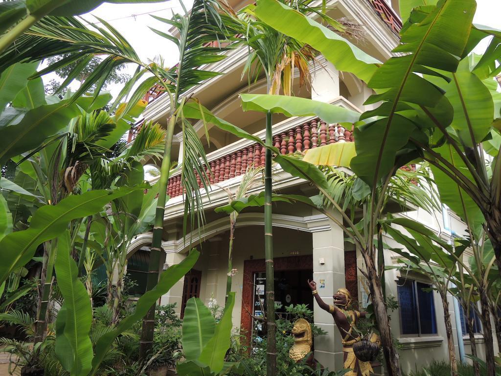 Angkor Reas Guesthouse Siem Reap Exterior foto